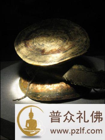 五台山人皮鼓的传说.jpg